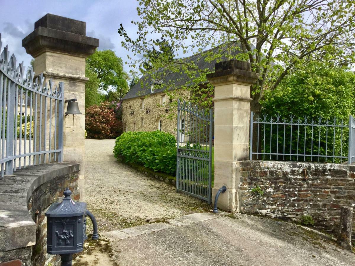 Gite De La Butte Le Molay-Littry Exterior photo
